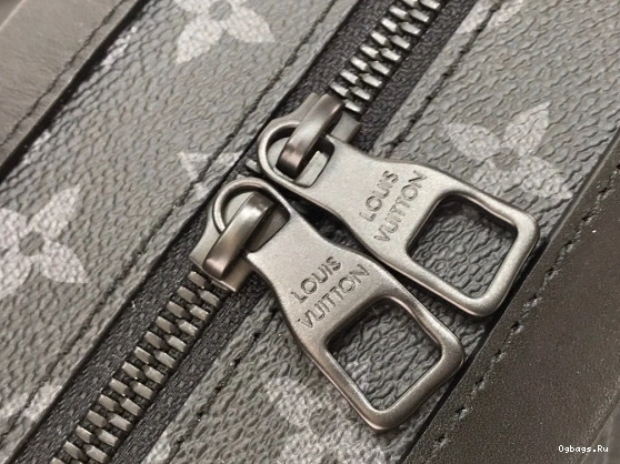 VUITTON TRUNK LOUIS SOFT 0502